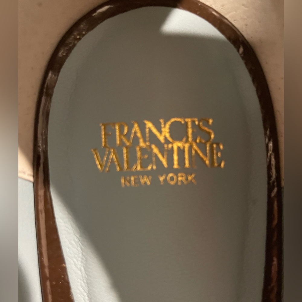 FRANCES VALENTINE Mackie Pump - Chocolate/Oyster Leather Size 8.5B New MSRP $598 - Picture 3 of 11